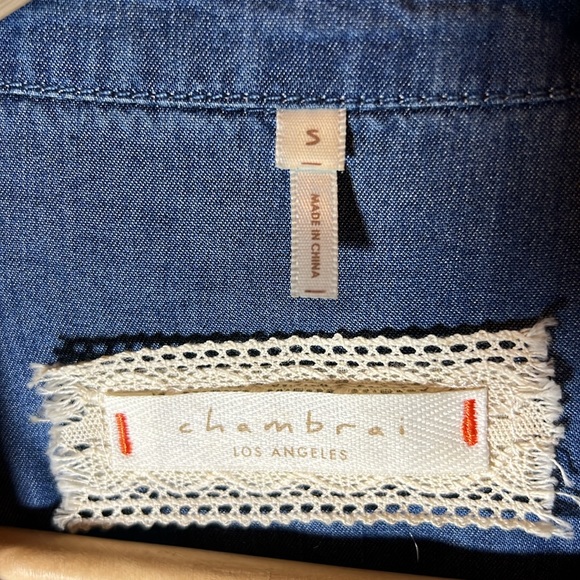 Chambrai Button Down Top size Small - Picture 3 of 6